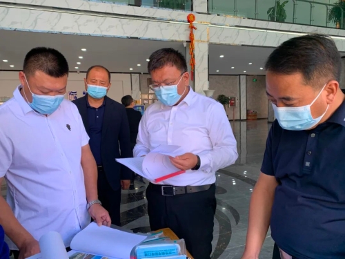 许伟民带队督查节前疫情防控安全生产食品安全工作